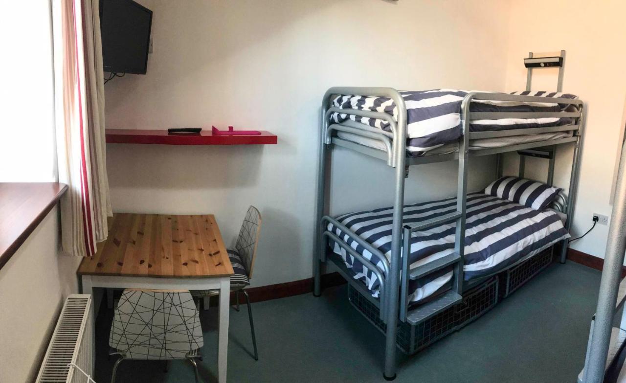 Land'S End Hostel Trevescan 森嫩 外观 照片